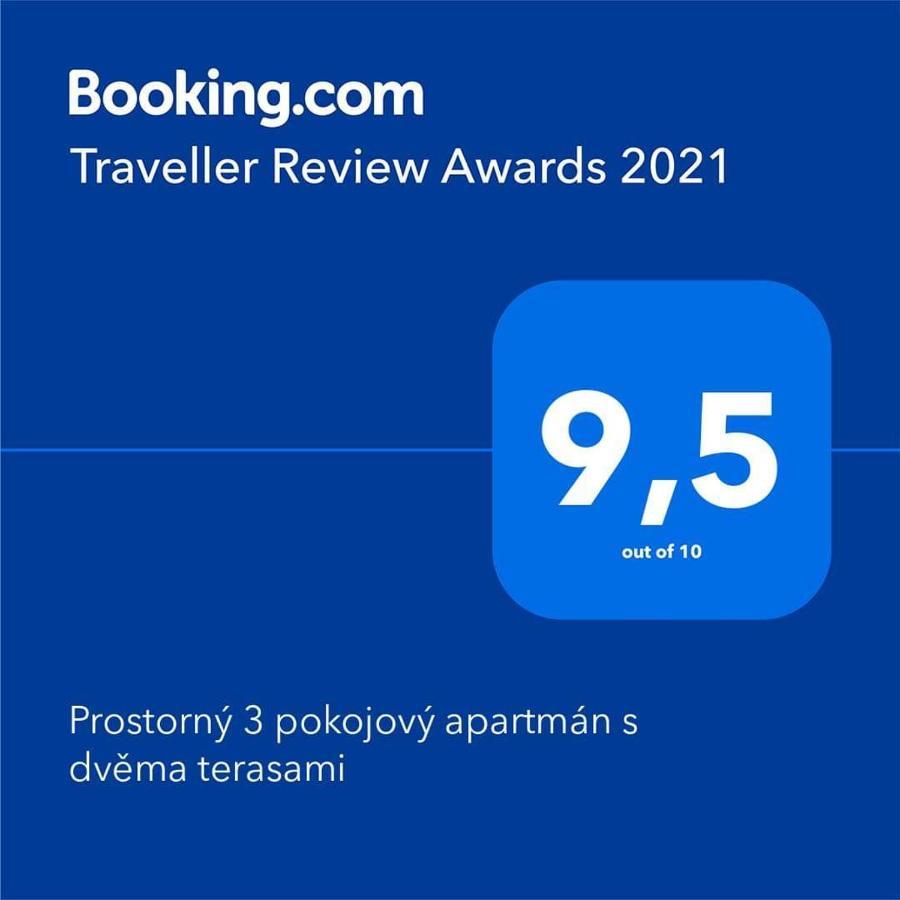 Prostorny 3 Pokojovy Apartman S Dvema Terasami Прага Экстерьер фото